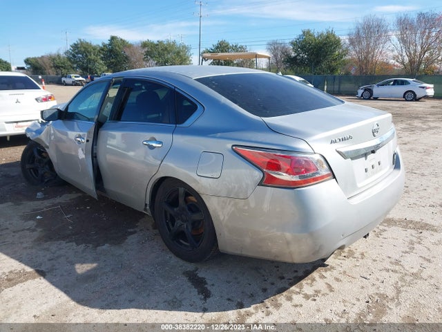 2015 NISSAN ALTIMA VIN: 1N4AL3AP0FN314533