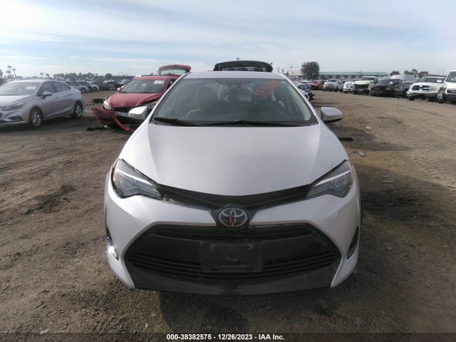 2018 TOYOTA COROLLA LE VIN: 5YFBURHEXJP747274