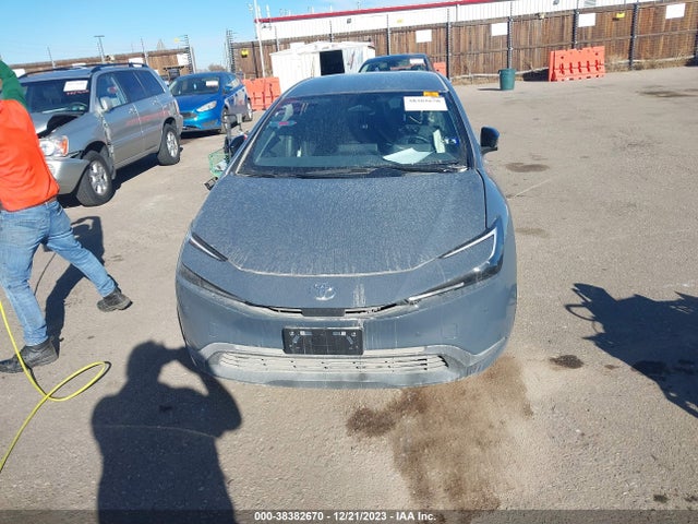 Toyota Prius Le 2023 JTDACAAU2P3000495 Image 11