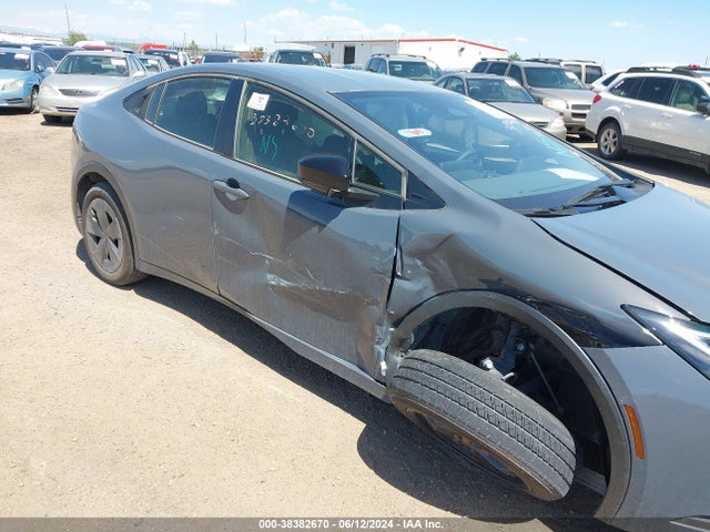 Toyota Prius Le 2023 JTDACAAU2P3000495 Image 6