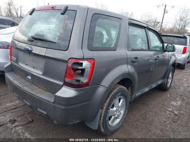 2012 FORD ESCAPE XLS VIN: 1FMCU0C75CKB76802