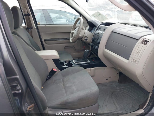 2012 FORD ESCAPE XLS VIN: 1FMCU0C75CKB76802