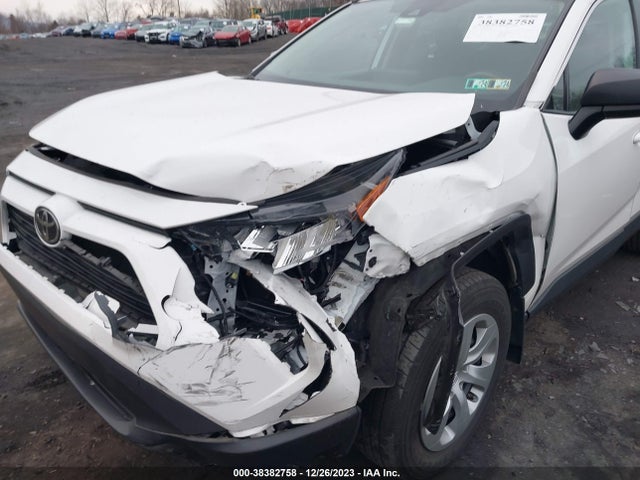 2021 TOYOTA RAV4 LE VIN: 2T3F1RFV0MC219199