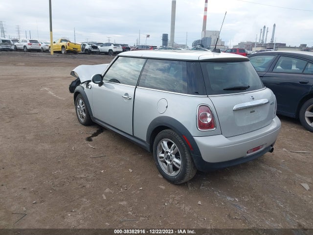2013 MINI HARDTOP WMWSU3C54DT544315 Photo 2