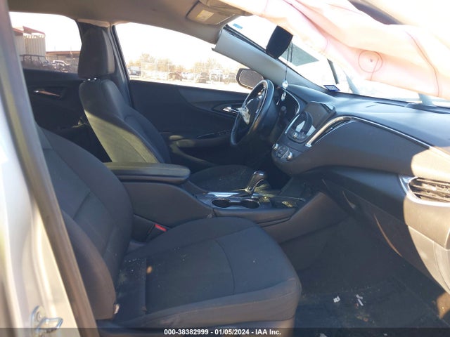 Chevrolet MALIBU 1LT 2016 1G1ZE5ST2GF327464 Image 5