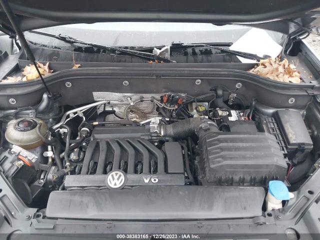 2018 VOLKSWAGEN ATLAS 3.6L V6 SE W/TECHNOLOGY VIN: 1V2PR2CAXJC589027