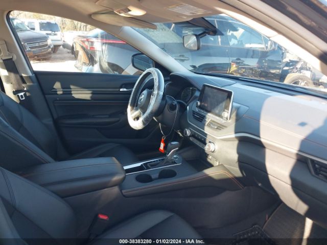 1N4BL4CV2NN370994 Nissan Altima Sr Fwd