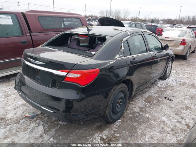 1C3CCBAG8EN101555 Chrysler 200 LX