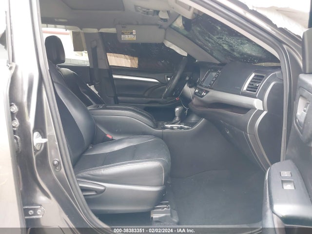 Toyota Highlander Xle V6 2016 5TDKKRFH9GS177223 Image 5
