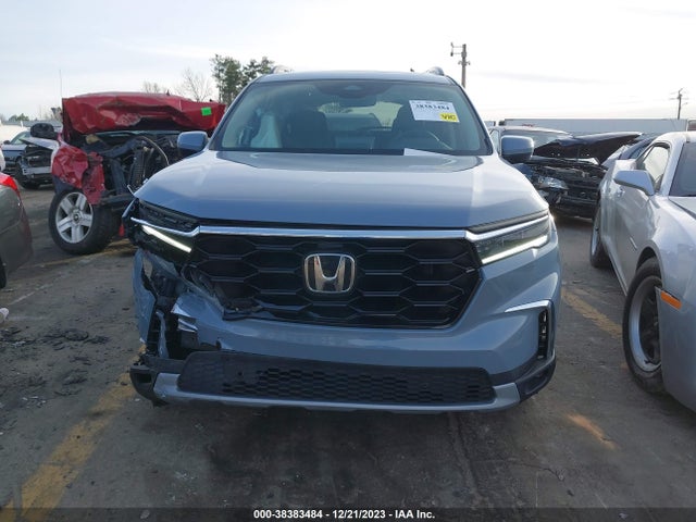 2023 HONDA PILOT 2WD TOURING VIN: 5FNYG2H71PB008681
