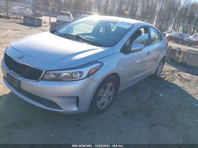 KIA FORTE LX 2017 3KPFK4A71HE043594 Image 2