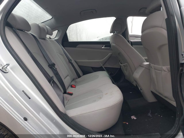 2016 HYUNDAI SONATA SE VIN: 5NPE24AF2GH368218