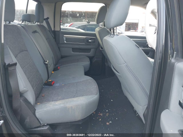 RAM 1500 Big Horn  4x4 5'7 Box 2018 3C6RR7LT0JG118601 Image 8