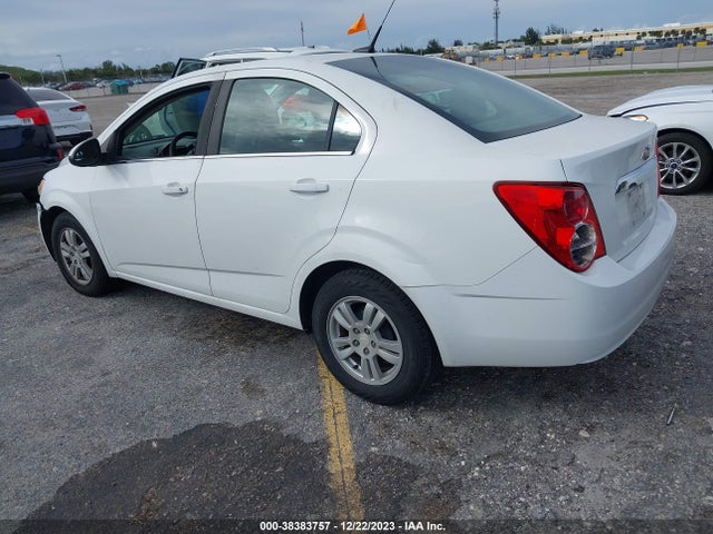 Chevrolet Sonic Lt Auto 2014 1G1JC5SH1E4103917 Image 3