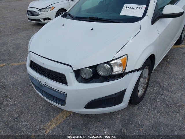 Chevrolet Sonic Lt Auto 2014 1G1JC5SH1E4103917 Image 6