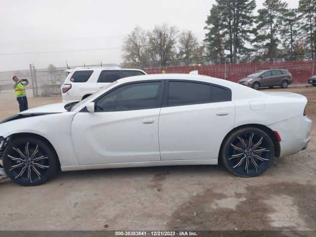 2C3CDXHG4JH128609 Dodge Charger Sxt Plus Rwd