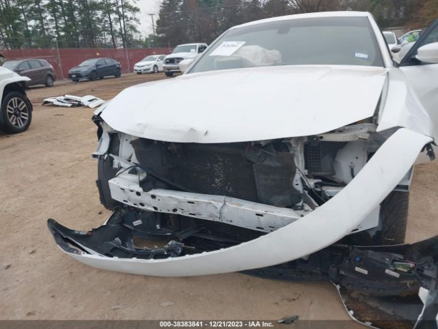 2C3CDXHG4JH128609 Dodge Charger Sxt Plus Rwd
