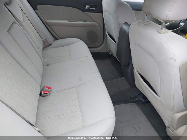 2010 MERCURY MILAN VIN: 3MEHM0HA8AR612385