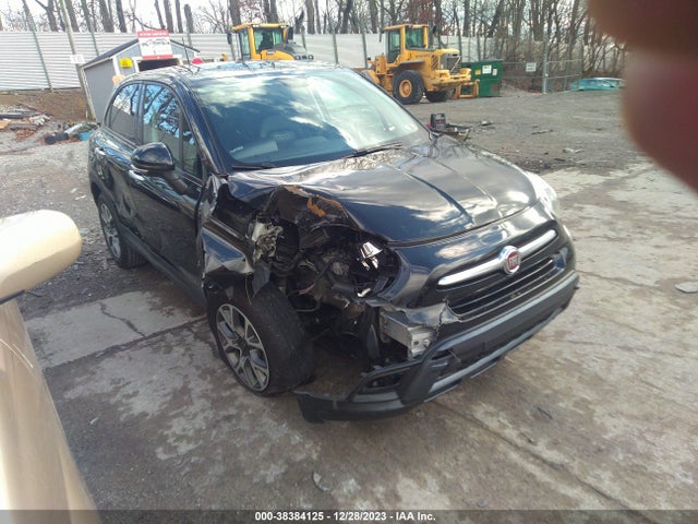 2018 FIAT 500X ZFBCFYCBXJP647511 Photo 0