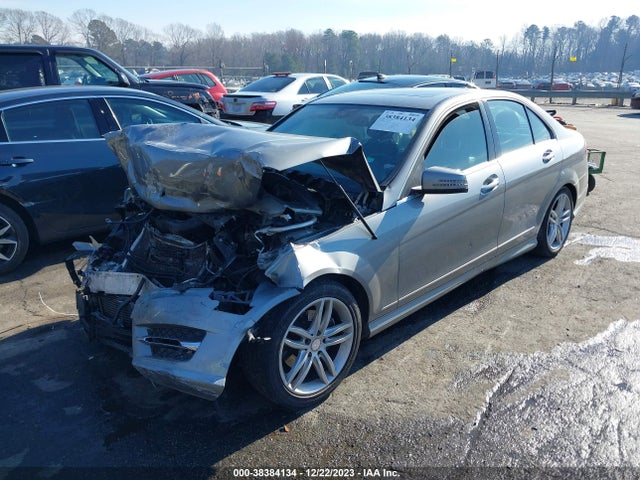 2014 MERCEDES-BENZ C 250 LUXURY/SPORT VIN: WDDGF4HBXEA954319