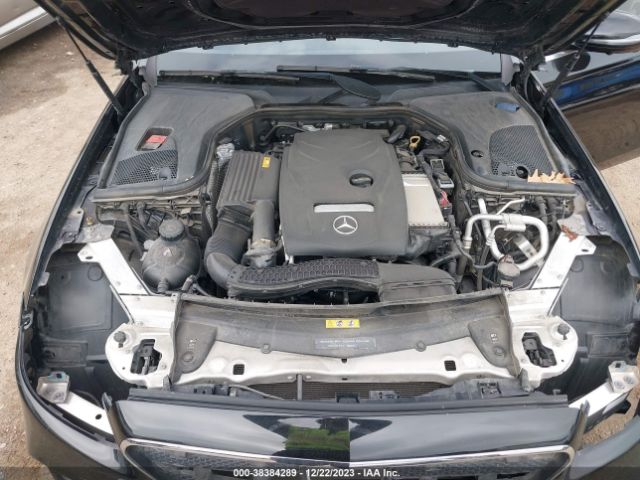 WDDZF4JB2KA520989 Mercedes-Benz E 300
