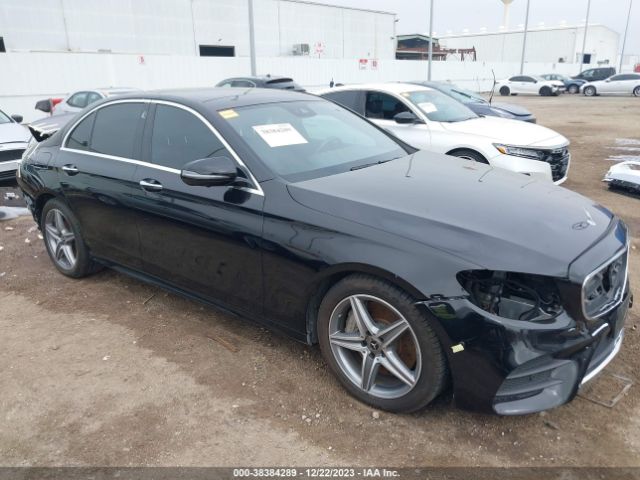 WDDZF4JB2KA520989 Mercedes-Benz E 300