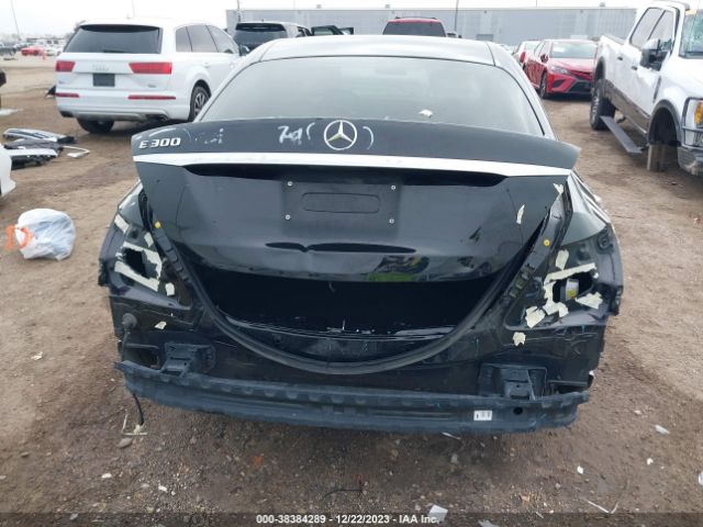 WDDZF4JB2KA520989 Mercedes-Benz E 300