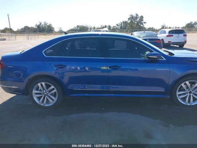 2017 VOLKSWAGEN PASSAT 1.8T SE VIN: 1VWGT7A35HC050004