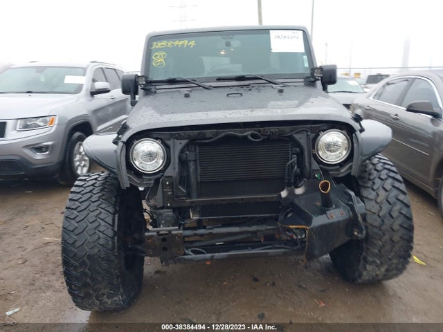 1C4BJWDG3JL835655 Jeep Wrangler Jk Unlimited Sport S 4x4