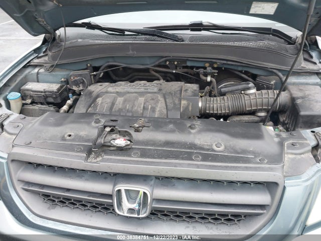 2005 HONDA PILOT EX VIN: 2HKYF18445H505113