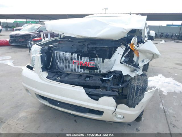 1GKS1KE03ER181743 GMC Yukon Xl 1500 Slt