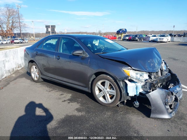 Toyota CAMRY SE 2014 4T1BF1FK5EU758370 zdjęcie główne