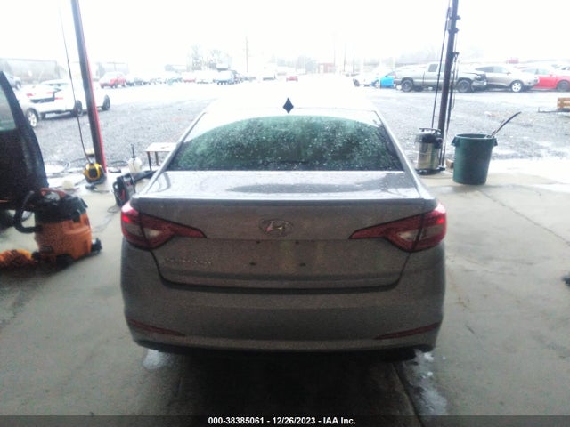 Hyundai Sonata 2016 5NPE24AF7GH401990 Image 16