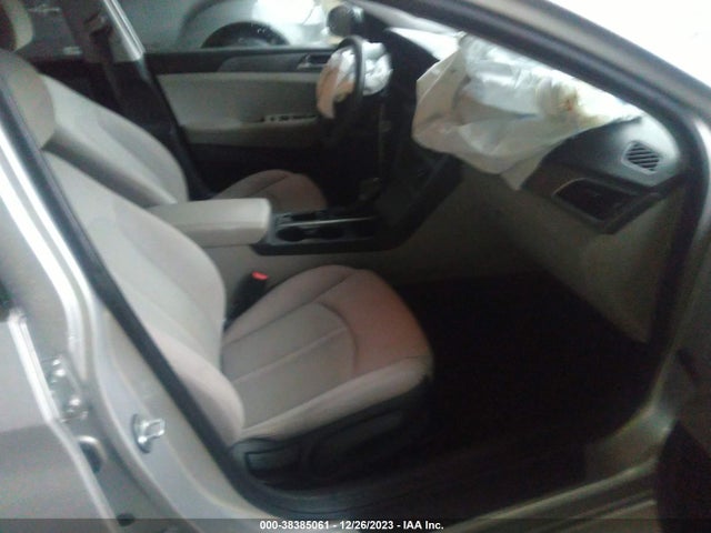 Hyundai Sonata 2016 5NPE24AF7GH401990 Image 5