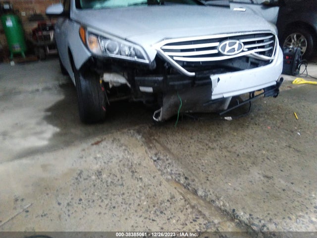 Hyundai Sonata 2016 5NPE24AF7GH401990 Image 6