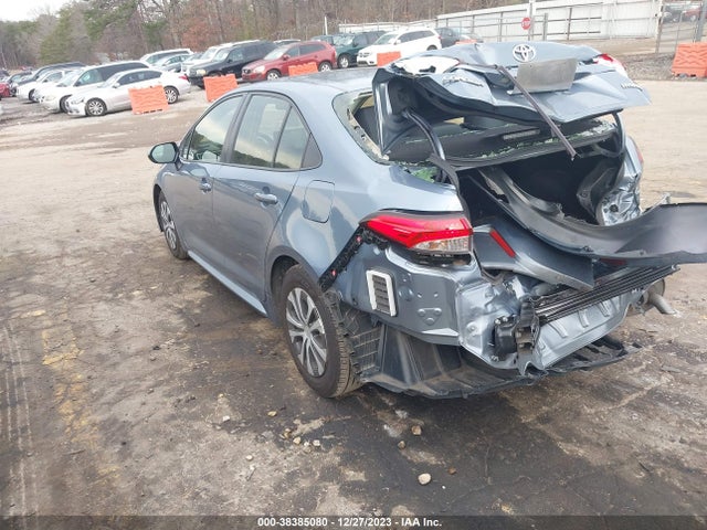 Toyota Corolla Hybrid Le 2022 JTDEAMDE2NJ057639 Image 3