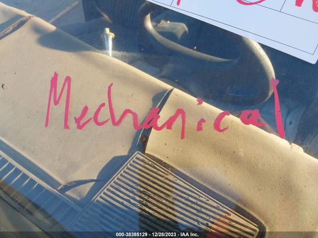 1991 BUICK CENTURY CUSTOM VIN: 3G4AH54N7MS635159