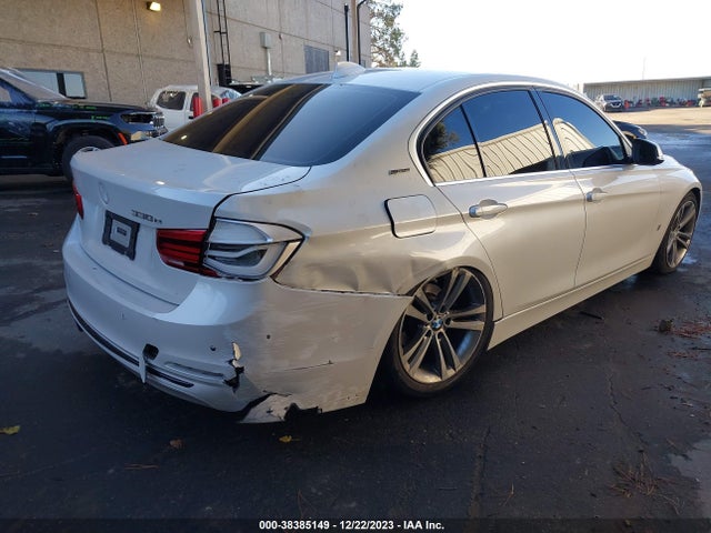 BMW 330e Iperformance 2017 WBA8E1C32HA030037 Image 4