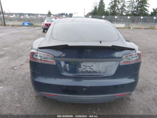 5YJSA1H18EFP45001 Tesla Model S P85