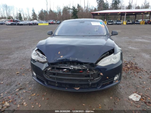 5YJSA1H18EFP45001 Tesla Model S P85