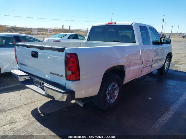 2004 CHEVROLET SILVERADO 1500 LS VIN: 2GCEC19V841221048