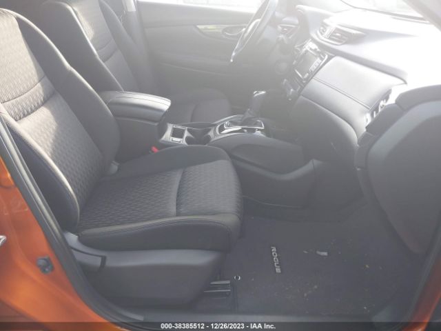 JN8AT2MV6KW377370 Nissan ROGUE SV