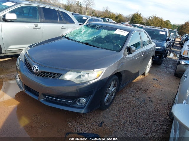 Toyota CAMRY SE 2014 4T1BF1FK5EU380759 Image 2
