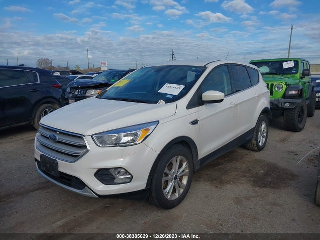 Ford ESCAPE SE 2017 1FMCU0GD4HUA81207 Image 2