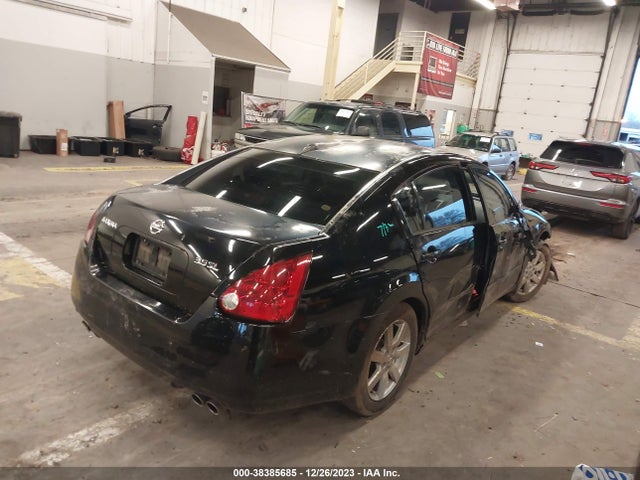 2005 NISSAN MAXIMA 3.5 SL VIN: 1N4BA41E75C852929