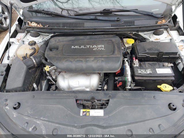 Chrysler 200 S 2016 1C3CCCBB2GN105077 Image 10