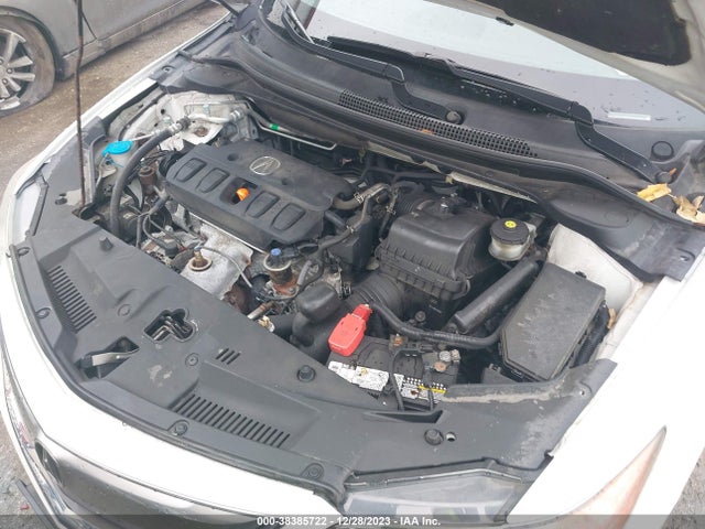2015 ACURA ILX 2.0L VIN: 19VDE1F36FE005108