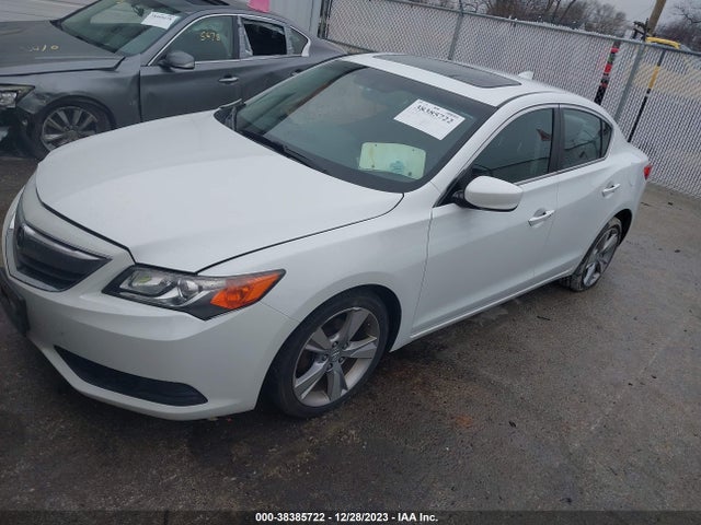 2015 ACURA ILX 2.0L VIN: 19VDE1F36FE005108