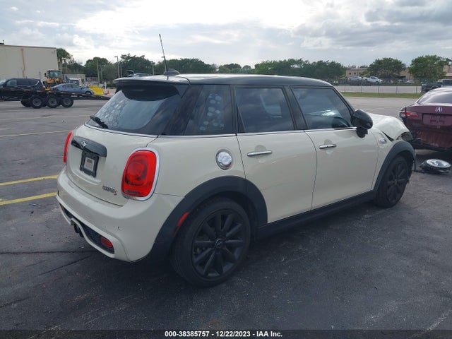 2018 MINI HARDTOP WMWXU3C50J2F49991 Photo 3