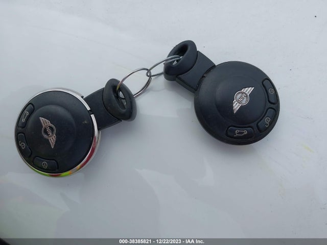 2011 MINI COOPER WMWSU3C51BT098637 Photo 10